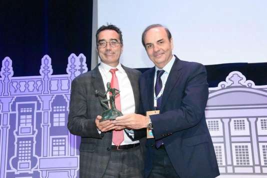 El Prof. Julián García Feijóo recibe el Premio Castroviejo de la Sociedad Española de Oftalmología